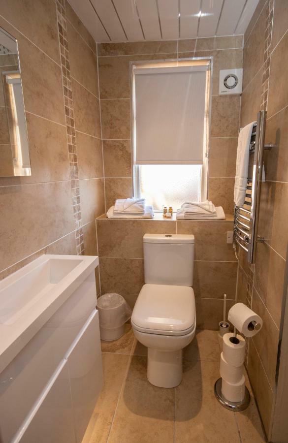 The Georgian Hotel Coatbridge Kültér fotó