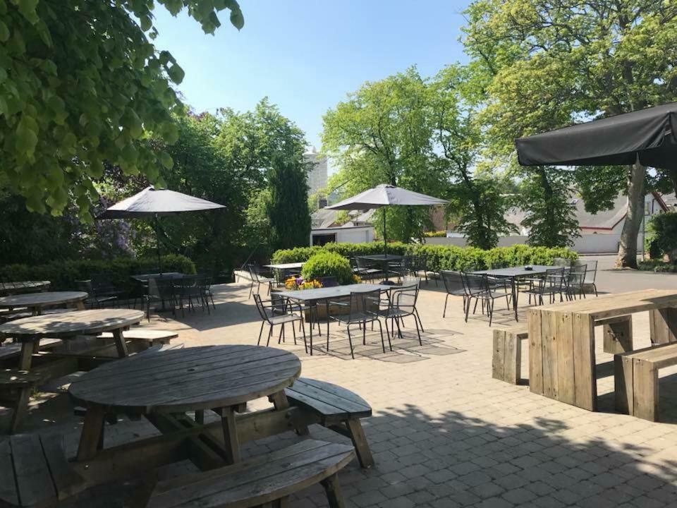 The Georgian Hotel Coatbridge Kültér fotó